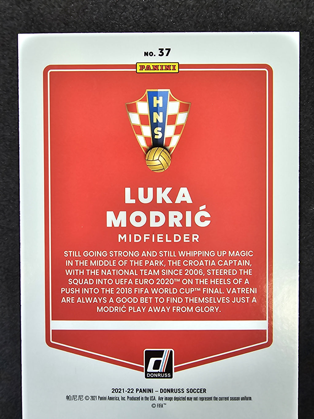 2021-22 Donruss #37 Luka Modric Holo Orange Laser
