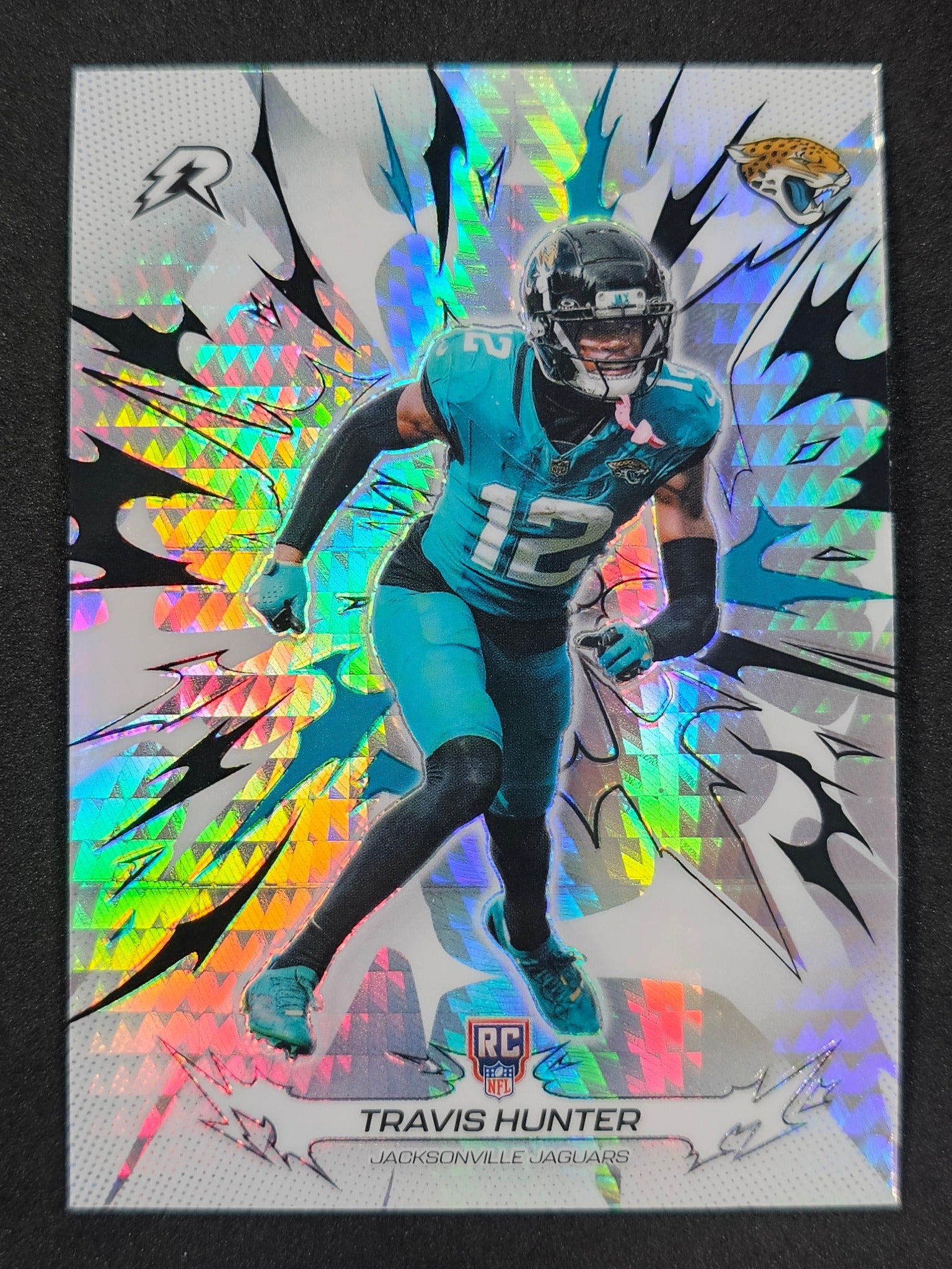 2025 Topps Resurgence #141 Travis Hunter Prism Refractor